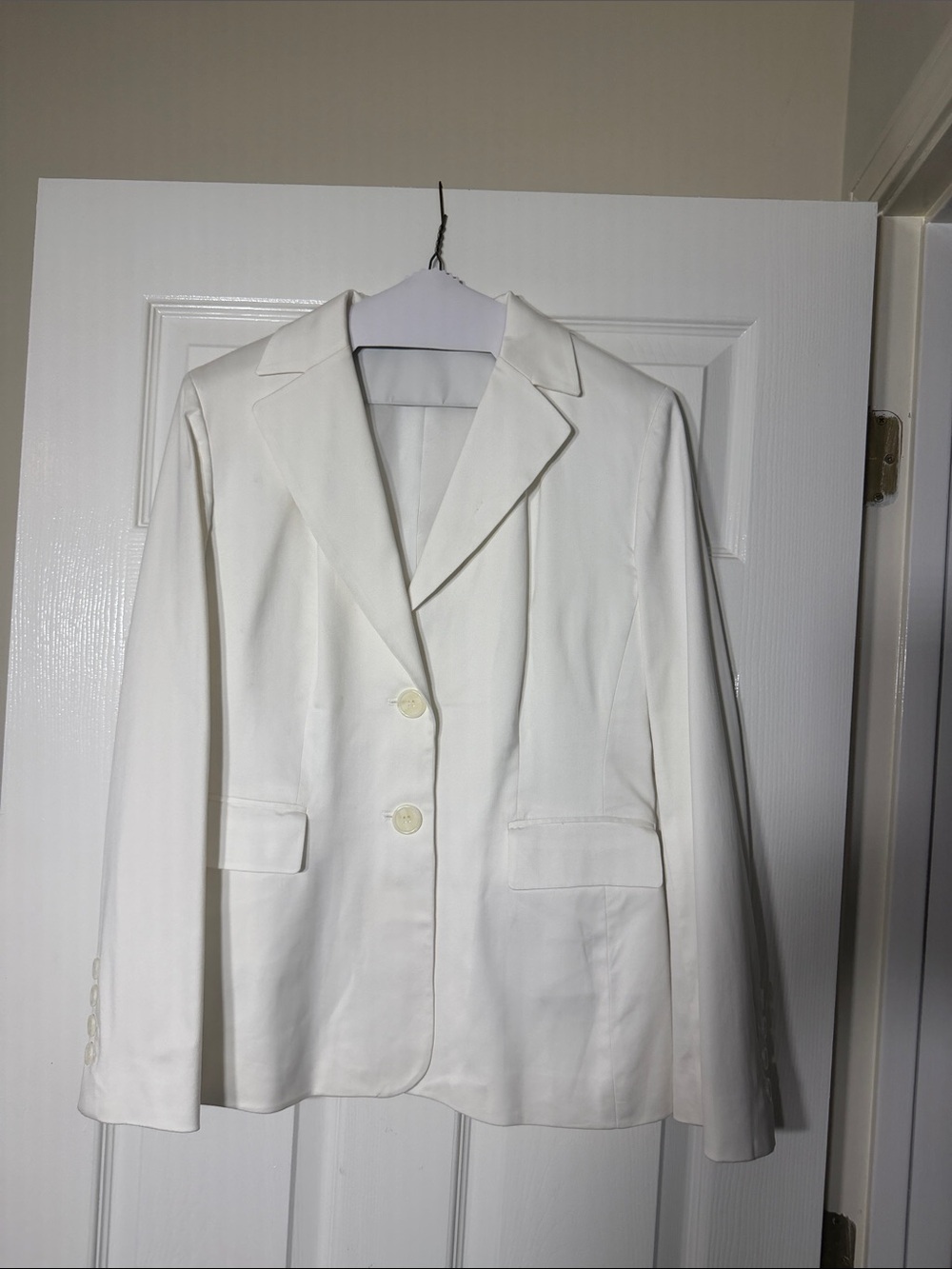 LOFT White Two-Button Women's Blazer